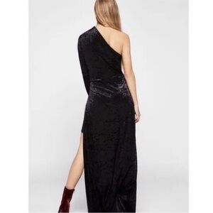 BCBG NWT Black crushed velvet one shoulder dress